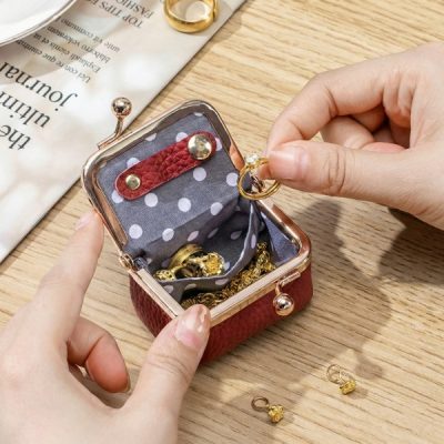 Kompaktna usnjena potovalna škatlica za nakit | LUXIBOX